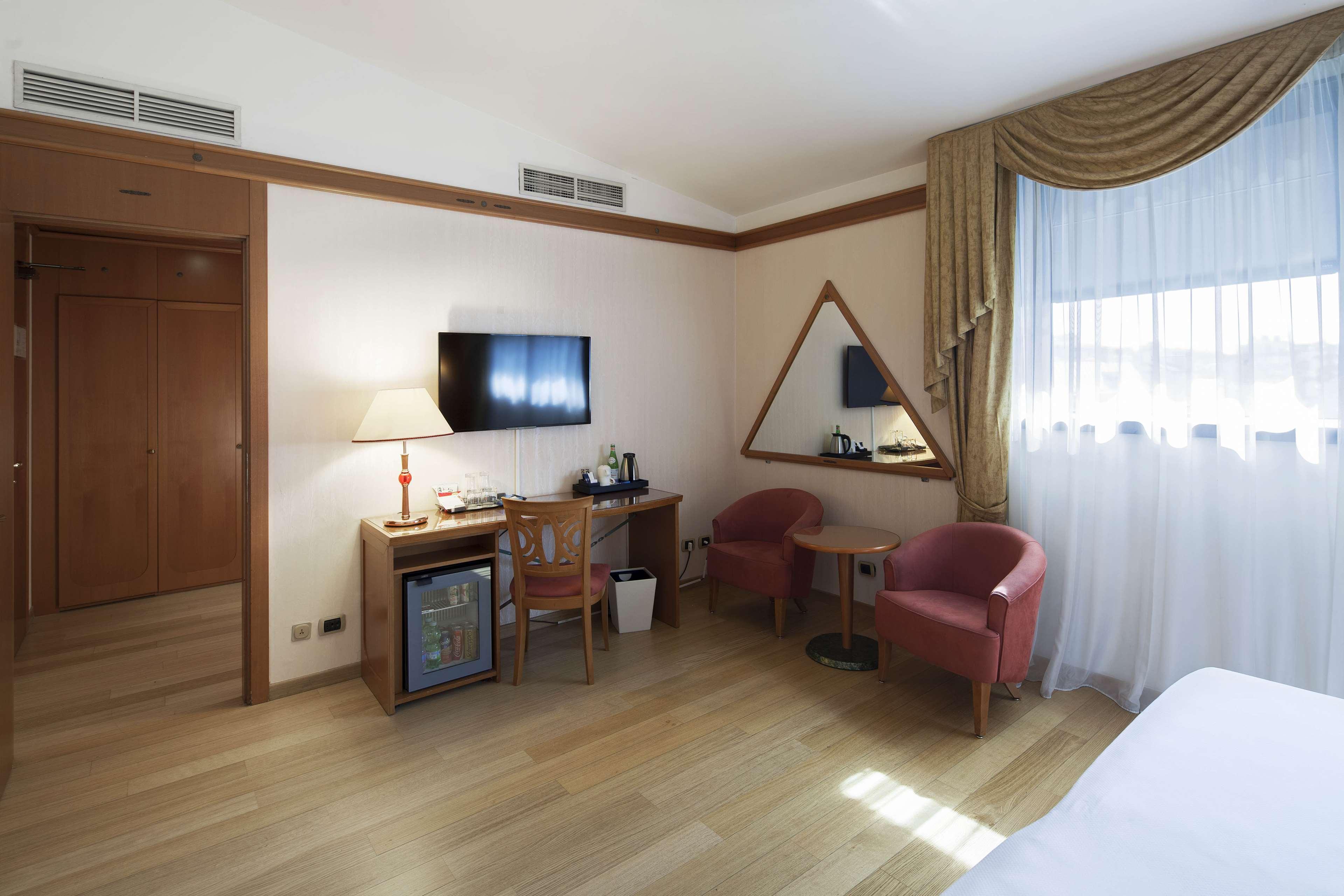 Nh Hotel 4*