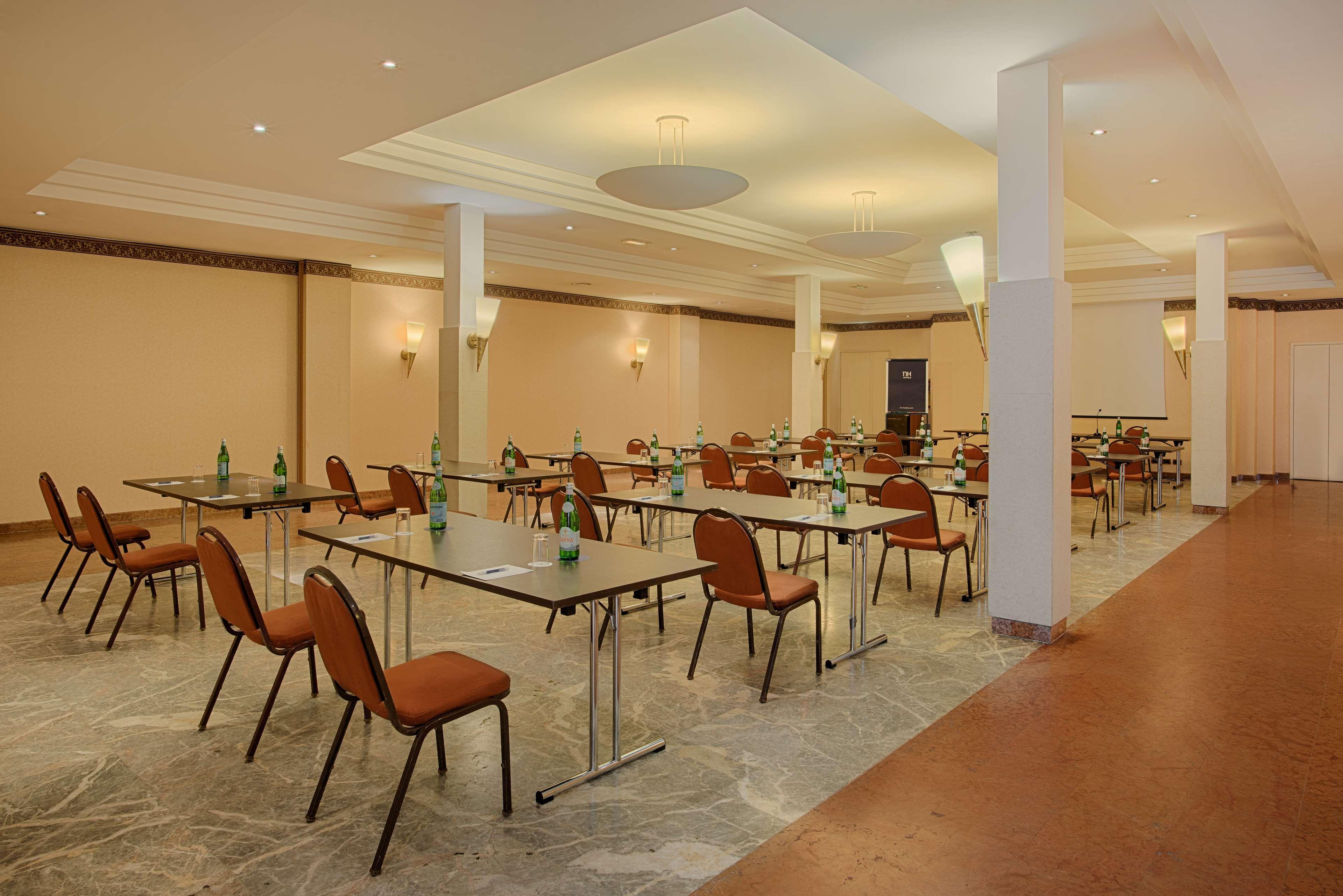Hotel Nh 4*