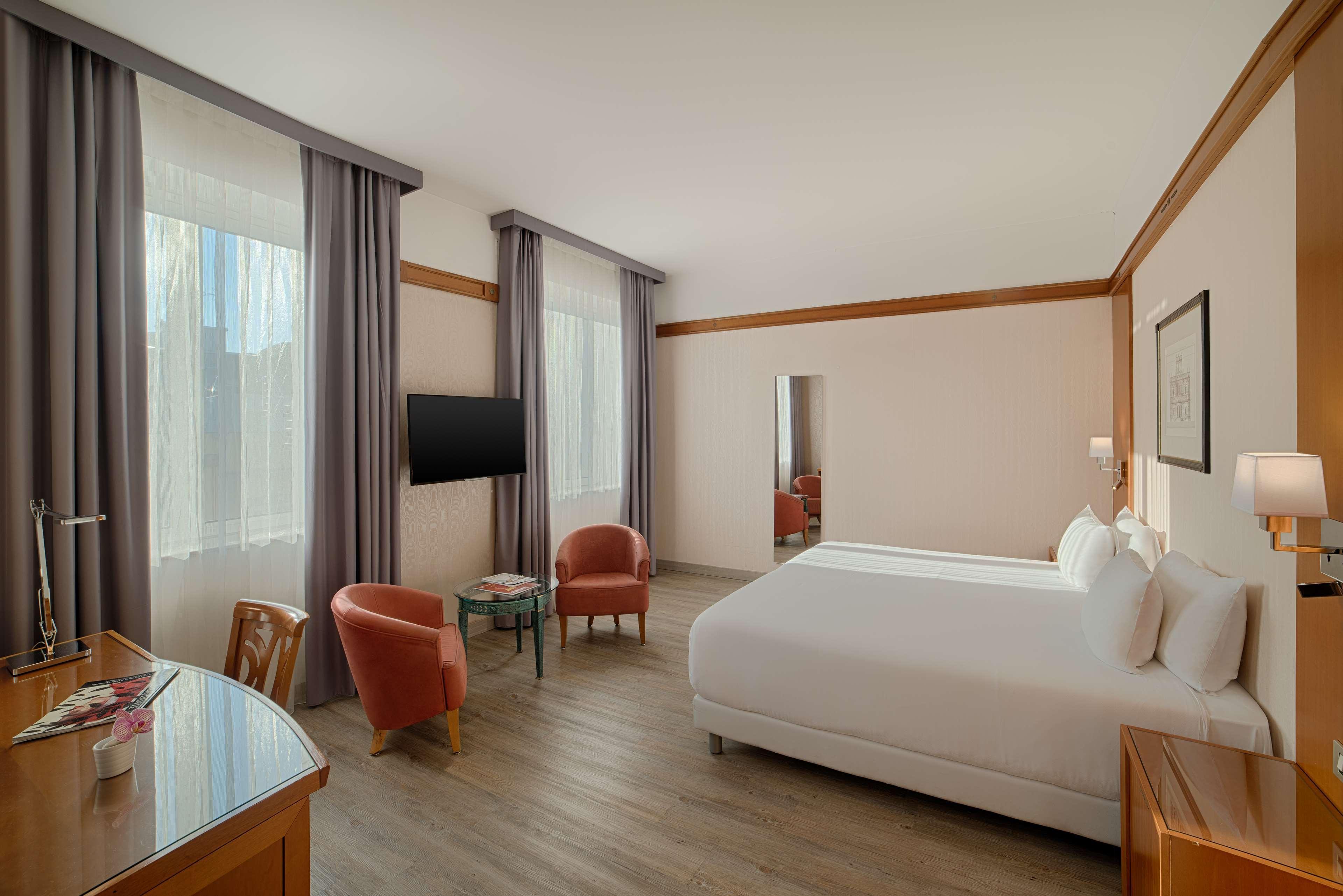 Hotel Nh 4*